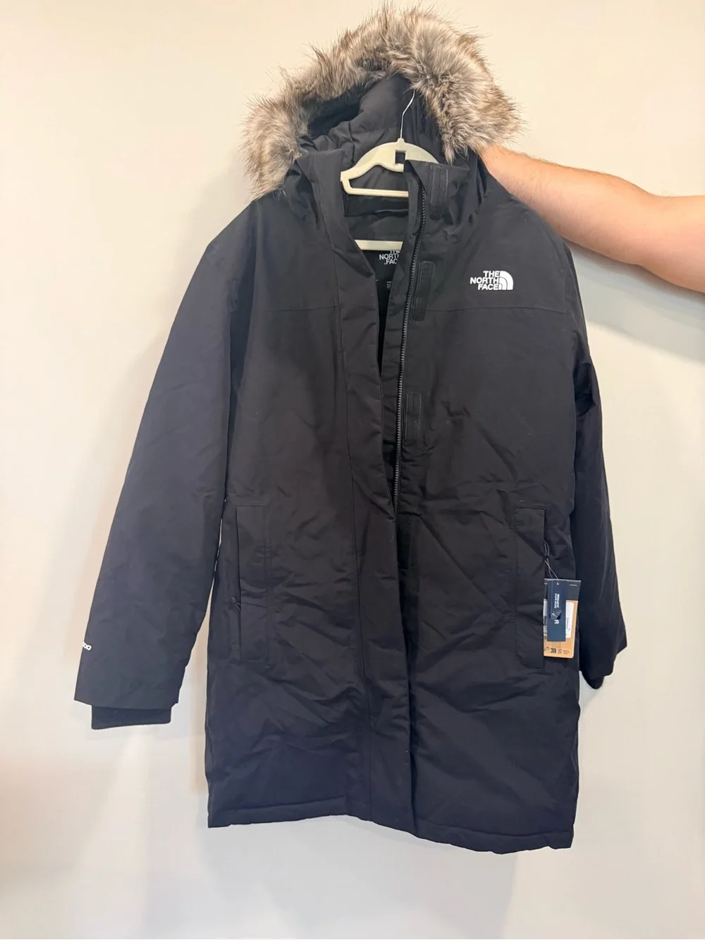 NWT The North Face Women’s Arctic Parka XL TNF Black Faux Fur Hood $350 - Picture 3 of 7